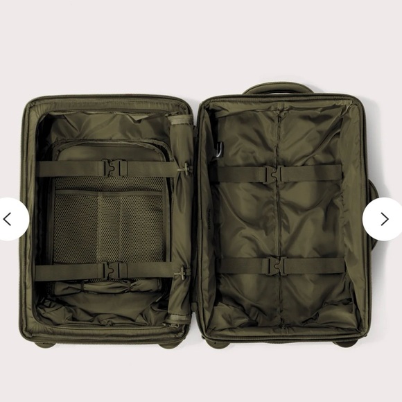 Dagne Dover Seattle Carry-On Luggage Suitcase in Dark Moss (Green) 20.5” (EUC) - Picture 5 of 13